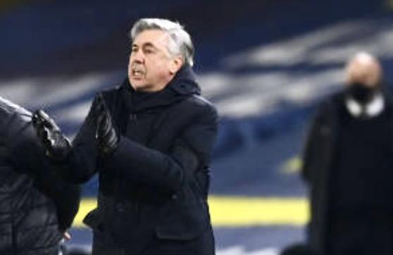 Inglês: Casa de Ancelotti, técnico do Everton, é assaltada e cofre é levado