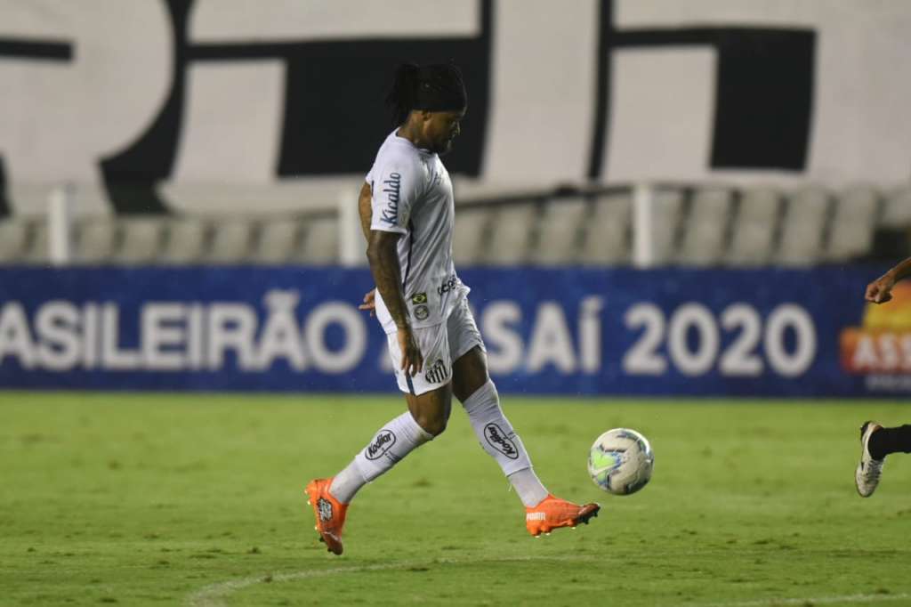 Santos 2 x 0 Coritiba – Peixe vence, sobe na tabela e decreta rebaixamento do Coxa