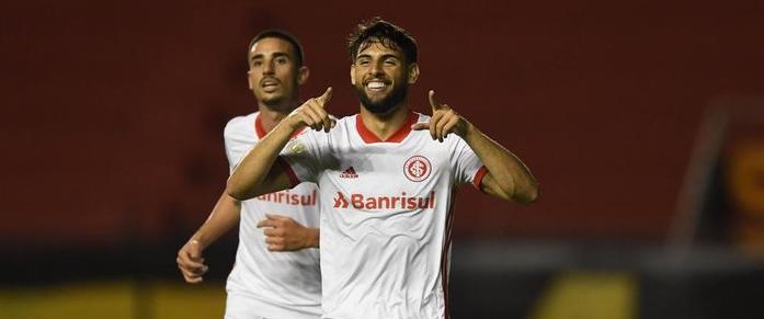 Abel Braga vive dilema sobre titularidade no ataque entre Thiago Galhardo ou Yuri Alberto. Foto: Internacional/Divulgação