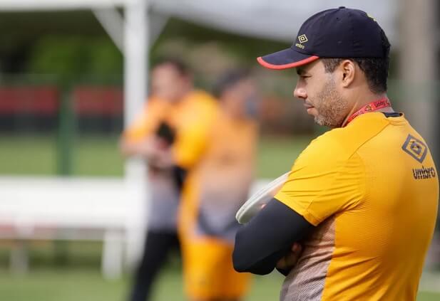 Sport busca a trinca para garantir permanência na elite