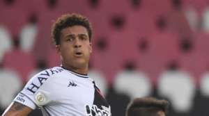 Neto Borges critica arbitragem e coloca derrota do Vasco 'na conta deles'