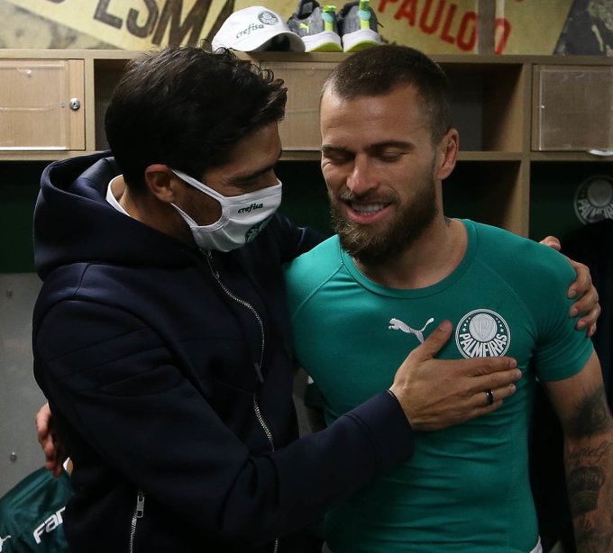 Lucas Lima ganha nova chance com Abel e mira jogos decisivos do Palmeiras