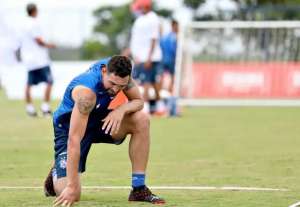 Bahia espera ter volta de artilheiro para confronto direto