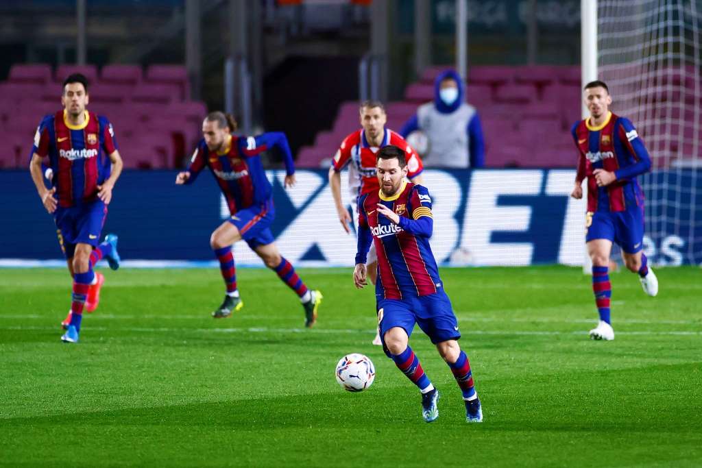 Messi será destaque principal no jogo entre Barcelona e PSG. Foto: Twitter/Reprodução