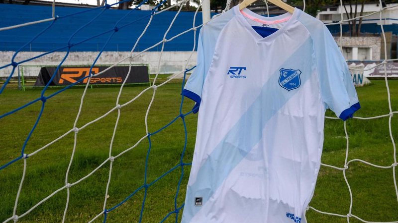 Com visual inovador, Taubaté lança segunda camisa visando Paulista A2