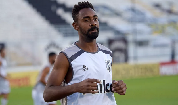 Coritiba acerta com zagueiro ex-Flu que se destacou na Ponte Preta em 2020