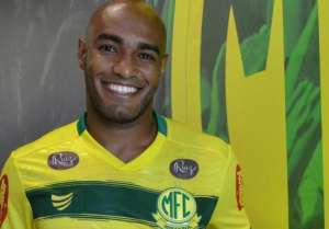 Paulistão: Mirassol anuncia zagueiro ex-Corinthians e atacante ex-Internacional