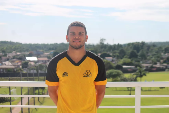 Catarinense: Criciúma apresenta atacante ex-Volta Redonda e Atlético-GO