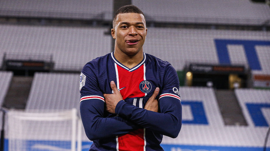 Após show de Mbappé contra o Barcelona, gigante europeu deseja “ainda mais” o francês