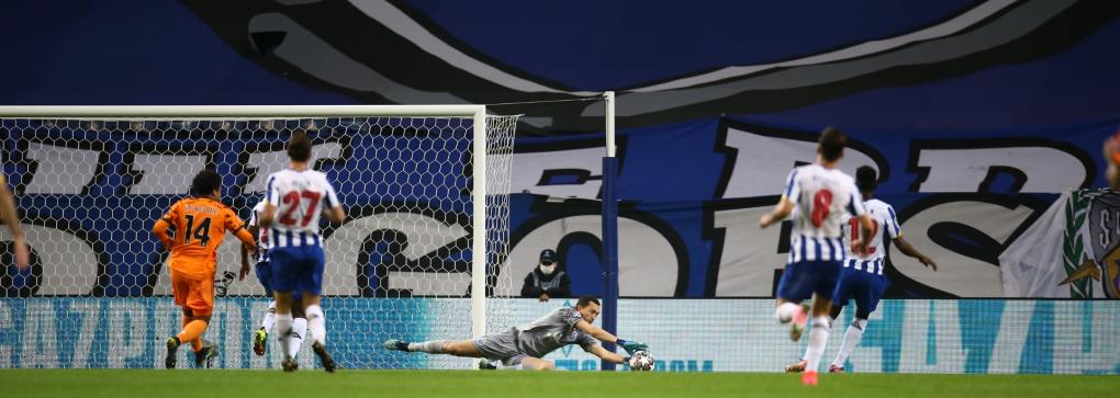 LIGA DOS CAMPEÕES: Com forte defesa, Porto surpreende e vence Juventus
