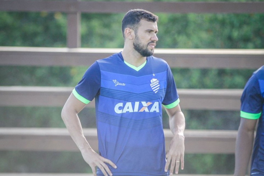 Clube rebaixado no Brasileirão anuncia a chegada de ex-zagueiro de time nordestino