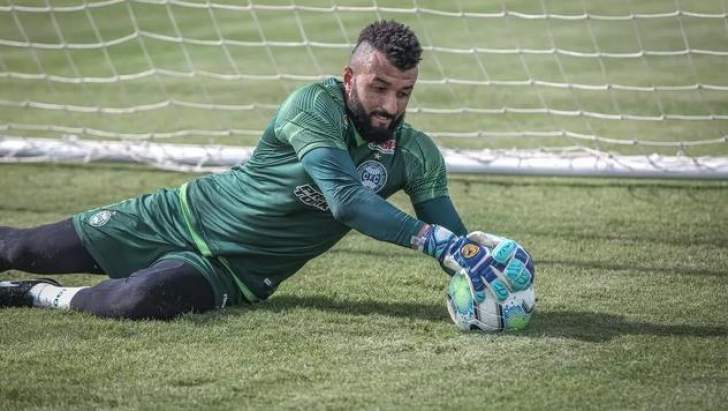 Ex-Flamengo e Coritiba, Alex Muralha é confirmado em time do Paulistão