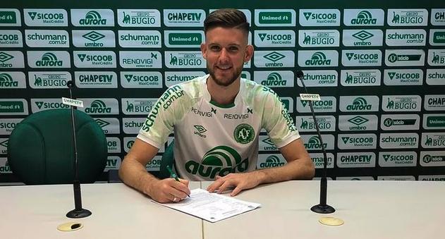 Campeã da Série B, Chapecoense empresta goleiro ao Flamengo