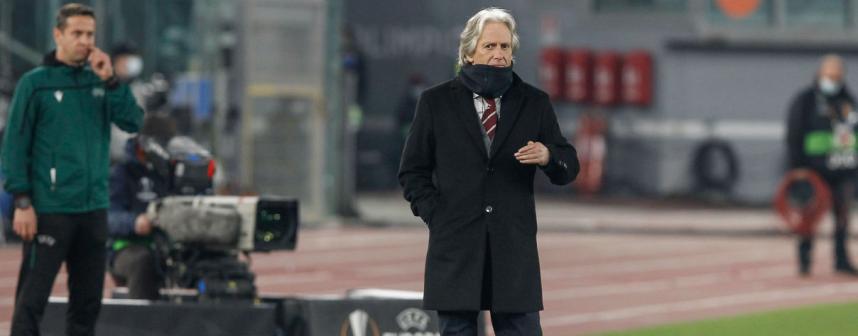 Liga Europa: Após novo tropeço do Benfica, Jorge Jesus mostra irritação em entrevista
