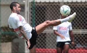 Fora da briga pelo Brasileiro, ex-seleção tem seu 1º ano sem títulos desde 2005