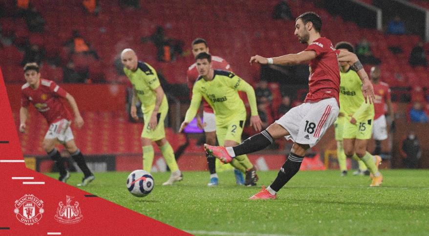 INGLÊS: Bruno Fernandes marca, dá assistência e United recupera 2° lugar