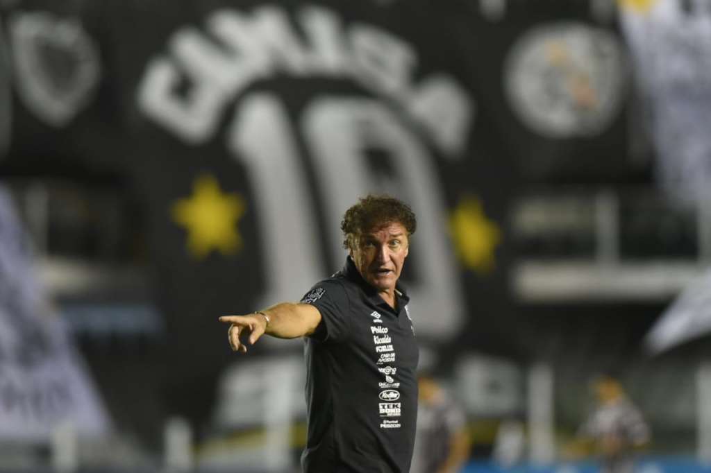 Cuca, técnico do Santos. Foto: Twitter/Santos