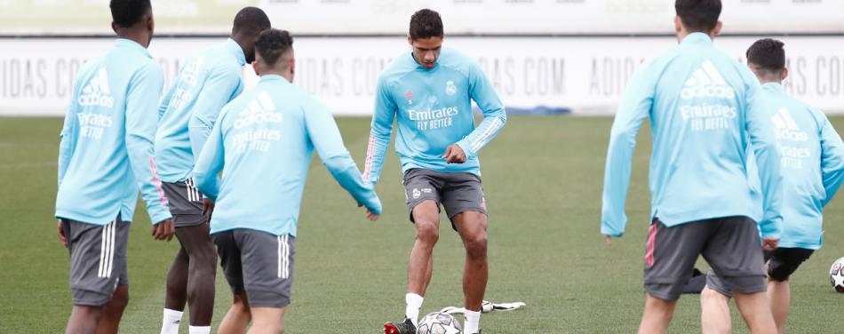 Audi entrega ‘presentinhos’ e distribui carros de luxo para o Real Madrid