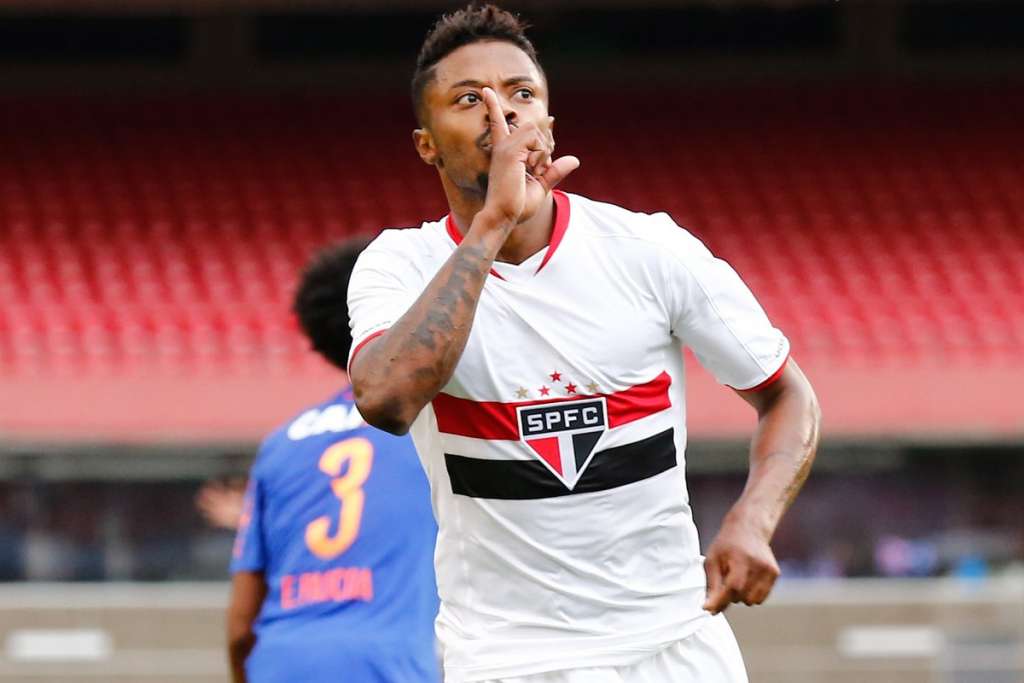 Michel Bastos jogou por São Paulo e Palmeiras. Foto: Twitter/Divulgação