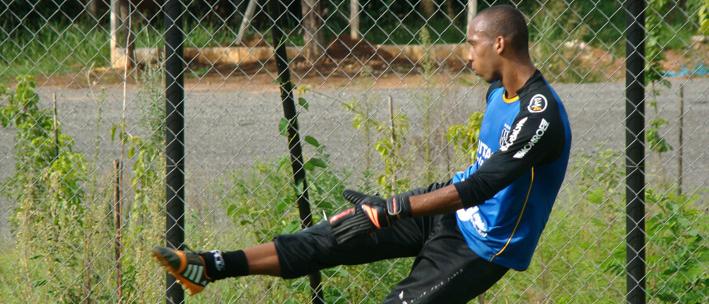Paulista A3: Linense anuncia goleiro revelado pela Ponte Preta que estava no São Luiz