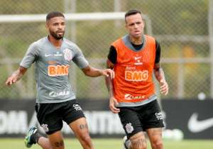 Mancini chama nove da base para treino do Corinthians na reapresentação