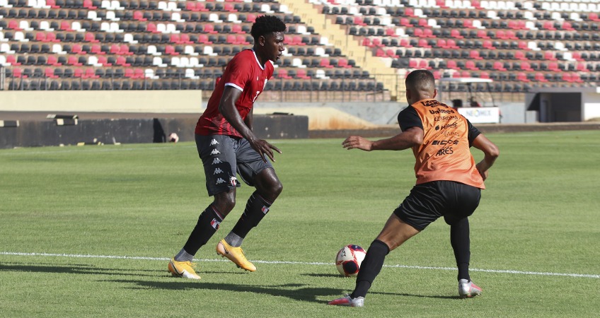 Paulistão: Técnico analisa primeiro jogo-treino do Botafogo e já mira o São Paulo