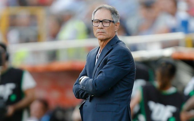 Ex-técnico de hóquei sobre a grama, Holan promete um ‘grande trabalho’ no Santos