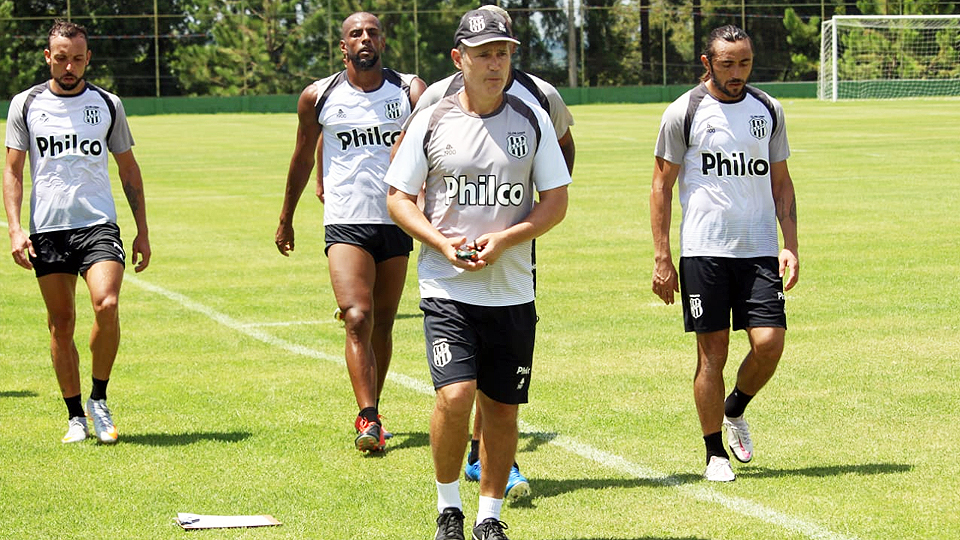 Paulistão: Tricampeão brasileiro, Juvenilson Souza estende contrato com a Ponte Preta