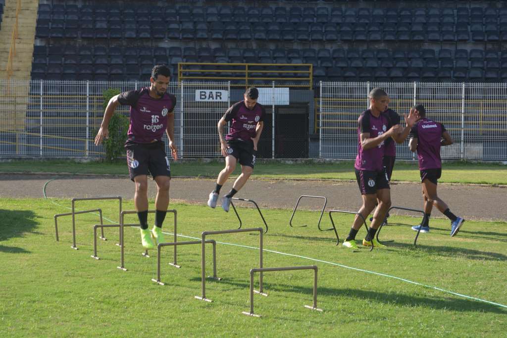 Elenco do XV trabalha em meio à expectativa pela estreia no Paulistão A2