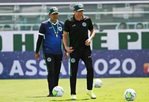 Dupla de treinadores quer permanecer no Goiás para a Série B do Brasileiro
