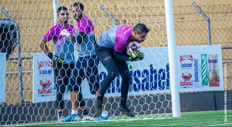 Paulistão: Goleiro se desliga de clube do interior antes da estreia