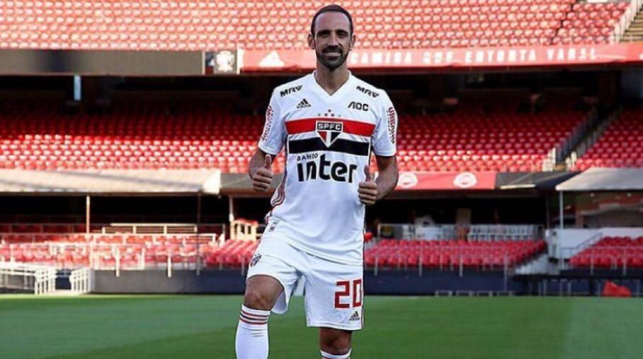 São Paulo decide não renovar o contrato do lateral espanhol