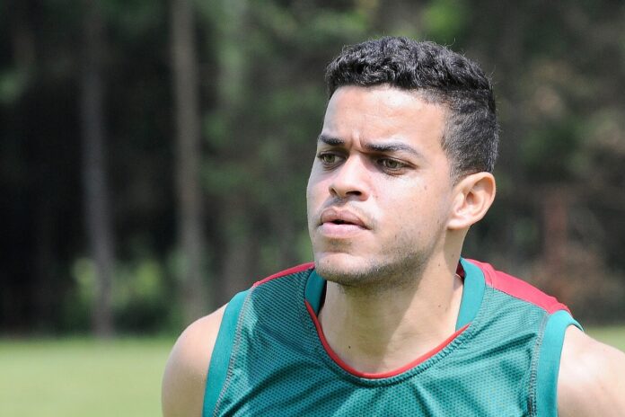 Paulista A2: Lateral destaca dificuldades do estadual e pede Portuguesa ‘ligada’