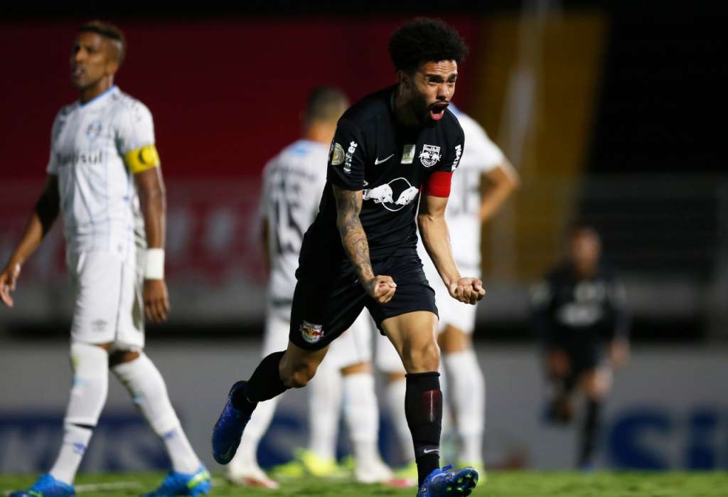 Claudinho marca na vitória do RB Bragantino