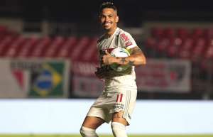 Com 18 gols, dupla divide artilharia do Campeonato Brasileiro 2020