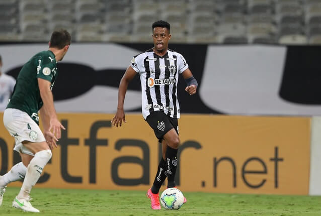 Com duas assistências, Keno brilhou contra o Atlético-MG (Foto: Pedro Souza/Atlético-MG)