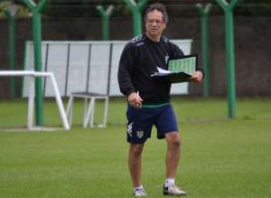 Confira todos os treinadores das três principais divisões de São Paulo