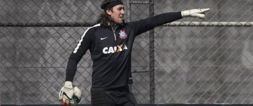 Ídolo do Corinthians passa a ser o 8º que mais vestiu a camisa e mira “o gerente”