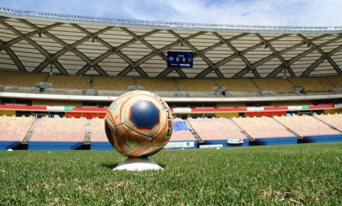 AMAZONENSE: Com azarões, dois confrontos definem os finalistas neste sábado