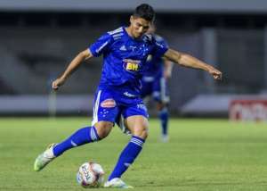 Fortaleza se aproxima de lateral do Santos, que está no Cruzeiro