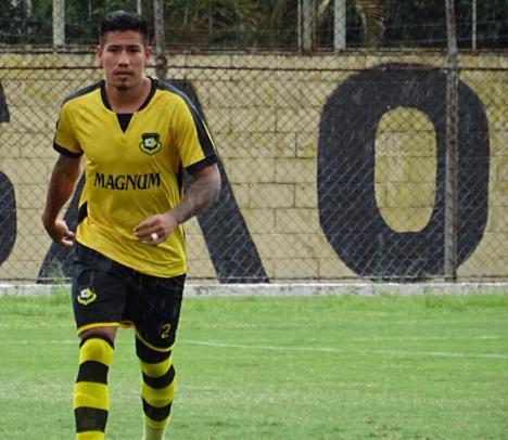 Paulista A2: Lateral elogia preparação e vê São Bernardo como candidato ao acesso