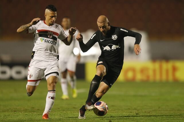 Cuiabá acerta com ex-atacante da Ponte e volante do Red Bull Bragantino