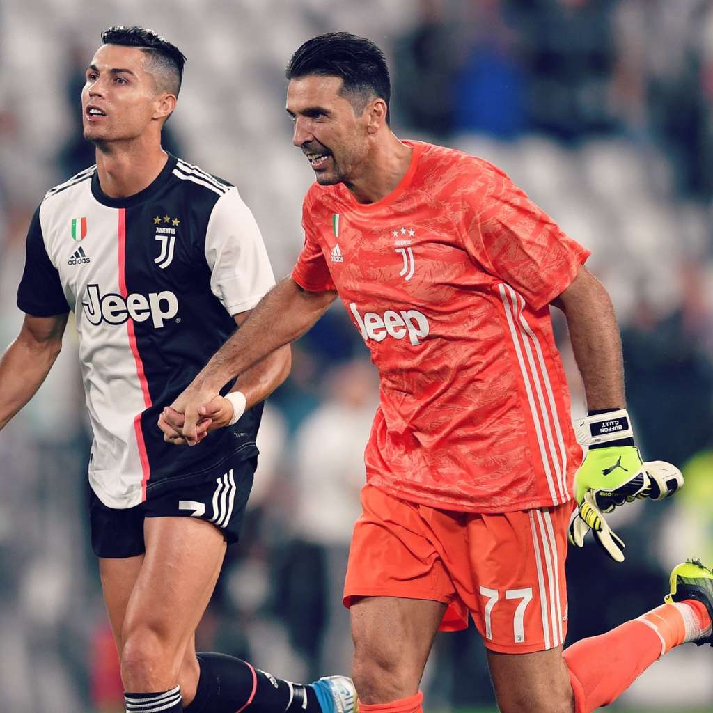 Cristiano Ronaldo (à esquerda) e Gianluigi Buffon (à direita). Foto: Divulgação