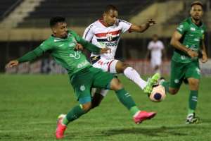 Botafogo x Guarani - Um quer seguir surpreendendo, o outro juntar os cacos