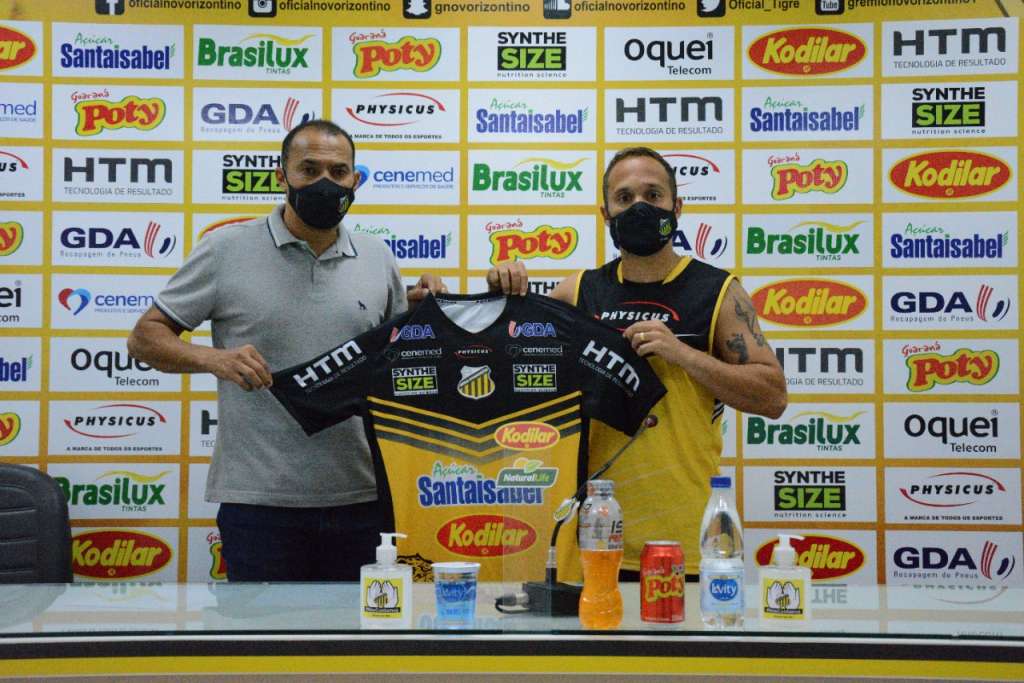 Grêmio Novorizontino reforça ataque com a chegada de Douglas Baggio