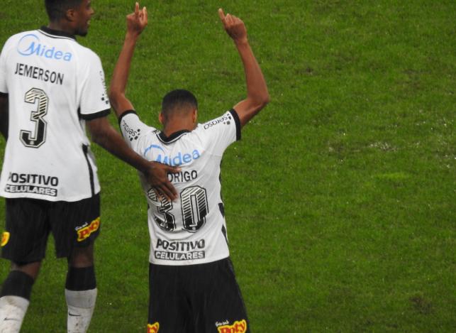 Corinthians 2 x 2 Palmeiras – Muita chuva e empate justo na Arena