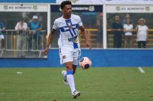 Paulista A2: ​No Água Santa, lateral passa experiência aos mais jovens