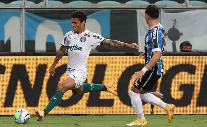 Lateral prevê Palmeiras com mais “fôlego” na final da Copa do Brasil