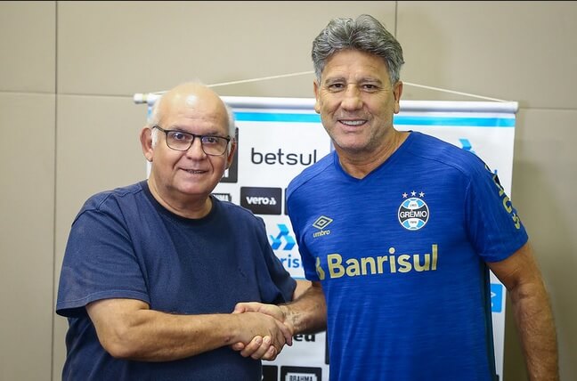 Renato Gaúcho renova contrato com o Grêmio por mais uma temporada