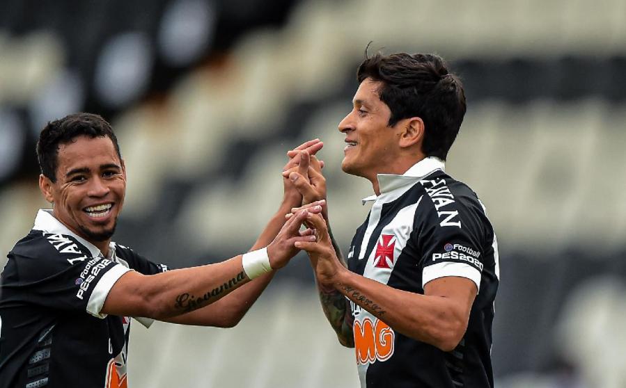 Após 5 anos, jogador que já foi xodó é dispensado de se reapresentar ao Vasco